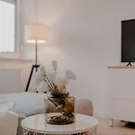Mit Kueche- Arbeitsplatz Und Xxl Sofa By Interhome