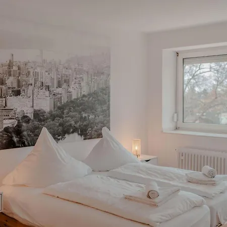 Mit Kueche- Arbeitsplatz Und Xxl Sofa By Interhome