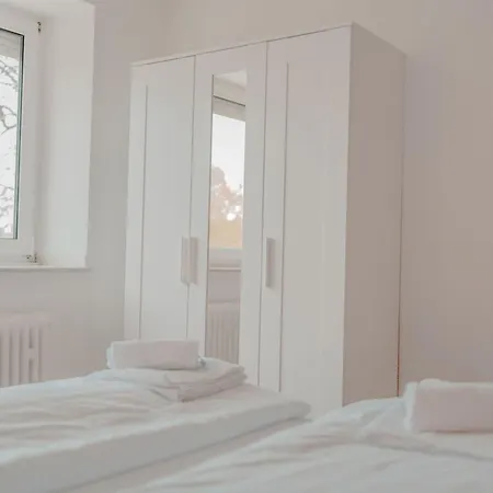 Mit Kueche- Arbeitsplatz Und Xxl Sofa By Interhome Appartement