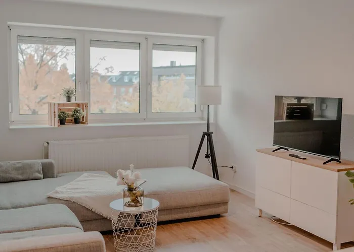 Appartement Mit Kueche- Arbeitsplatz Und Xxl Sofa By Interhome