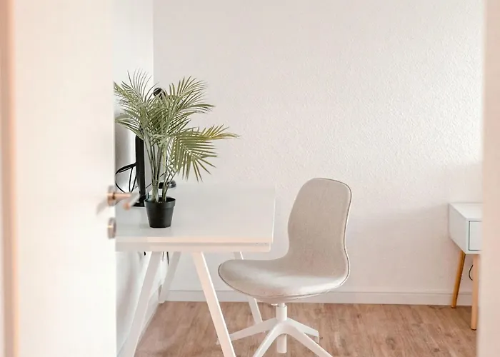 Mit Kueche- Arbeitsplatz Und Xxl Sofa By Interhome Neuss