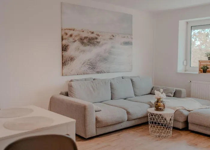 Mit Kueche- Arbeitsplatz Und Xxl Sofa By Interhome * Neuss